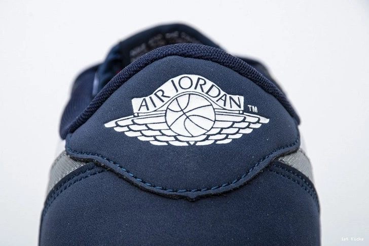 Navy Midnight Low CJ7891-400 SB 1 Jordan  1031